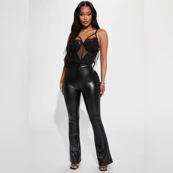 Fashion Nova Wanderlust Lace Bodysuit - Picture 3 of 8